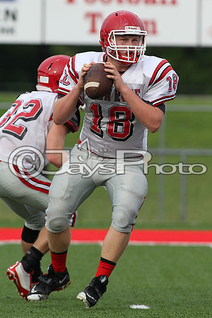 Glen Rose towel game (preseason football red-white game) 5-28-2015 (©Justin Manning) JWM_0136
