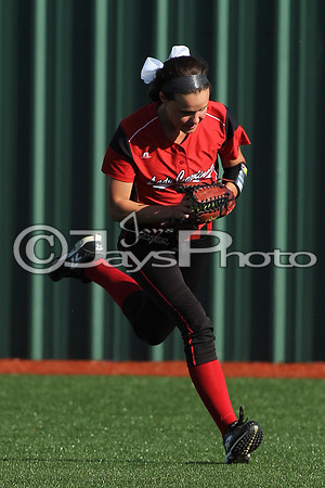 Harmony Grove @ Benton softball 4-16-2015 (©Justin Manning) JWM_0202