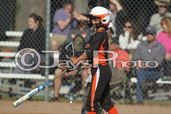 Nashville @ Malvern Softball 4-20-2015 (©Justin Manning) JWM_0242