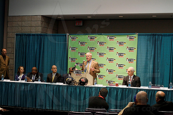 Go Daddy Press Conference (Larry the Cable Guy) & Mayor Luncheon 1-4-13 (Justin Manning)0122