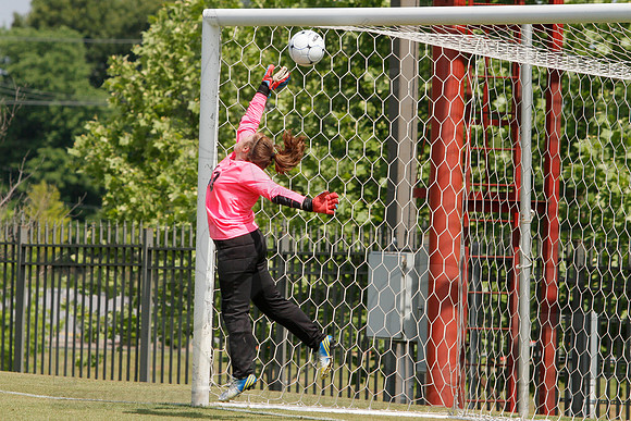 4A State Soccer Finals Maumelle vs. Valley View 5-24-2014 (© Justin Manning) JWM_0310