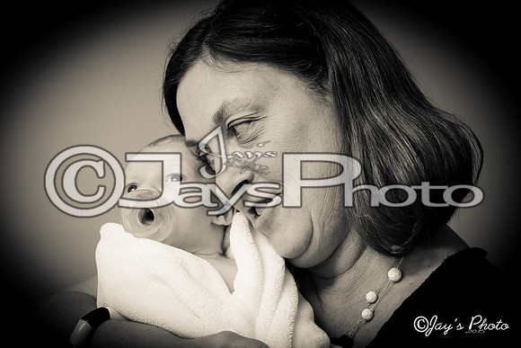 Jonathan Keston Ray newborn pictures 3-30-2015 (©Justin Manning) JWM_0110-3