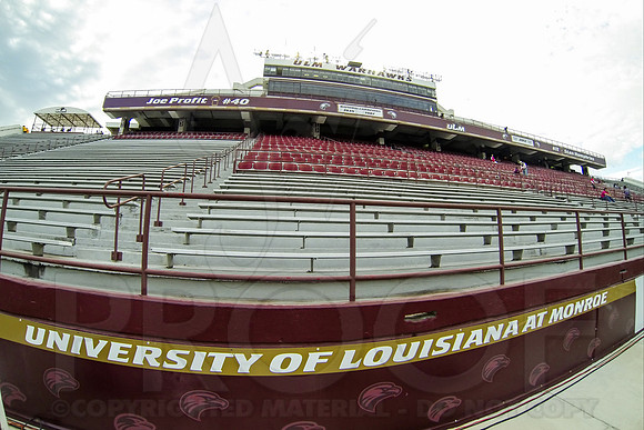 Georgia State @ ULM 10-26-13 (©Justin Manning) JWM_0715-2