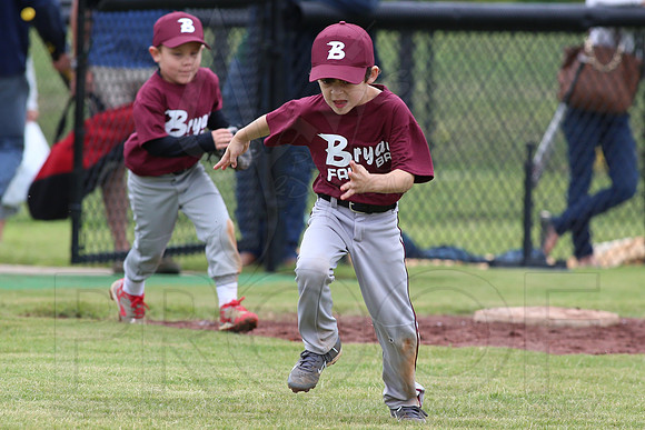 Bryant Fall Ball 9-13-2014 (©Justin Manning) JWM_294