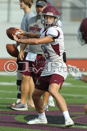 Benton Football Practice 8-4-17_JWM00173