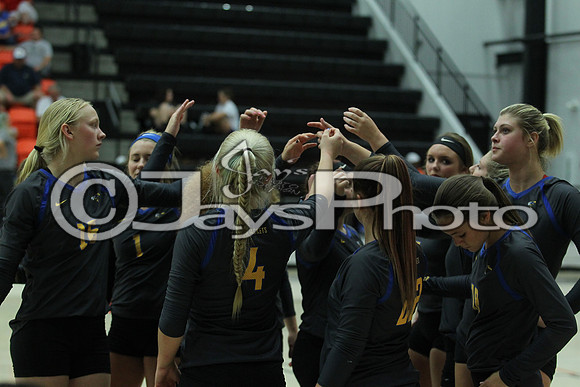 Sheridan @ Malvern Volleyball 9-11-17_JWM00272