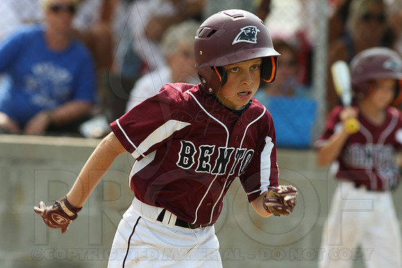Benton-Midkiff vs. Bryant-Griffin 8 year old (Cal Ripken) 7-20-2014 (©Justin Manning) JWM_179