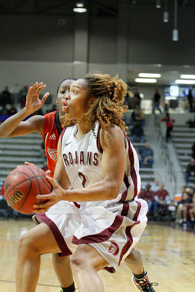 ASU @ UALR 3-2-130091 (©Justin Manning)