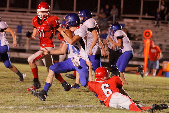 Bismarck @ Glen Rose Jr. High 10-10-13 (© Justin Manning) JWM0219