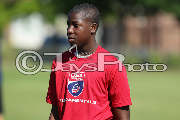 Tyrell Johnson Football Camp 6-10-17_JWM00091