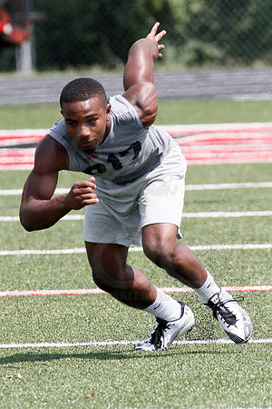 ArkansasVarsity Combine 5-26-12(Justin Manning)029