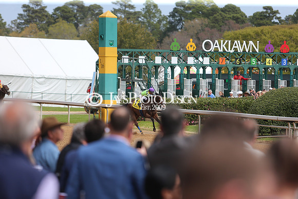 z220402_ArkansasDerbyday_Manning_JWM_0089
