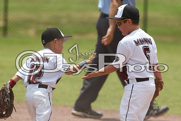 Benton (Cobb) vs. Benton (Jackson) Cal Ripken t-ball All-Stars 7-11-2015 (©Justin Manning) JWM_0099