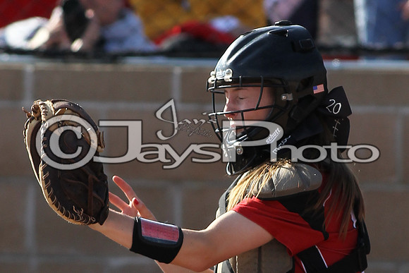 Bauxite @ Harmony Grove softball 4-21-2015 (©Justin Manning) JWM_0220