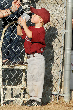 Panthers @ Mets 5-6 year old baseball 4-22-2014 (© Justin Manning) JWM_0002