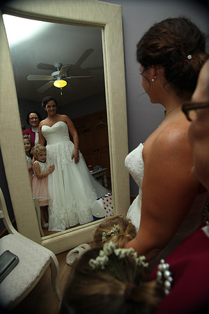 Kerri & Danny Arballo 11-4-17_JWM0157
