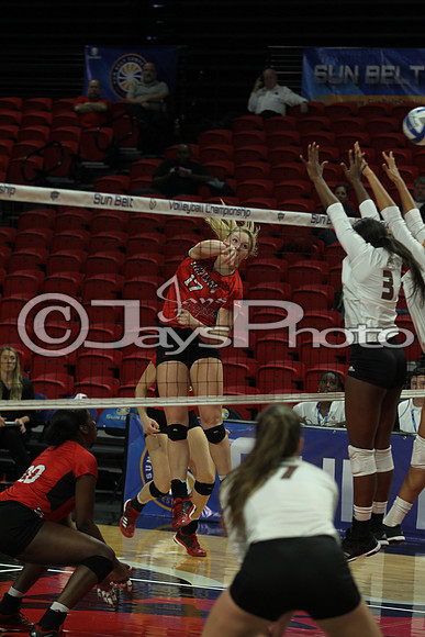 Louisiana vs. Texas State 11-18-17_JWM0164