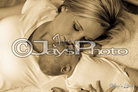 Jonathan Keston Ray newborn pictures 3-30-2015 (©Justin Manning) JWM_0124-2