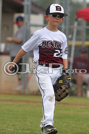 Benton (Cobb) vs. Benton 5-6 year old All-Stars 6-14-2015 (©Justin Manning) JWM_0089