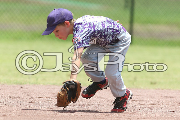 Benton vs. Lonoke 6 year old All Stars 6-28-2015 (©Justin Manning) JWM_0070