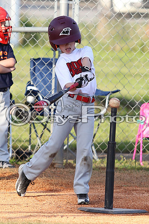 Bomb Squad vs Tigers 6-7 year old (Pitching Machine) 4-27-2015 (©Justin Manning) JWM_0186