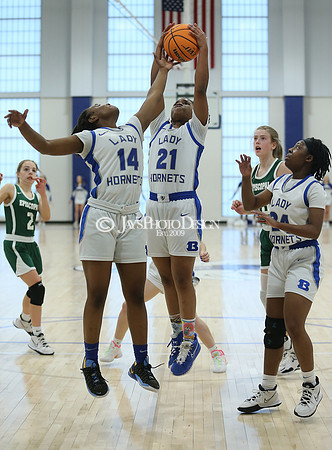 Episcopal @ Bryant Jr. Girls 1-31-22_JWM_0174