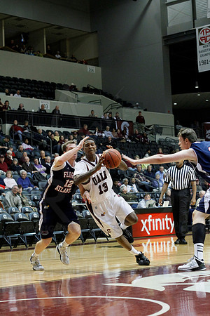 FAU @ UALR 1-24-13 (Justin Manning)0088