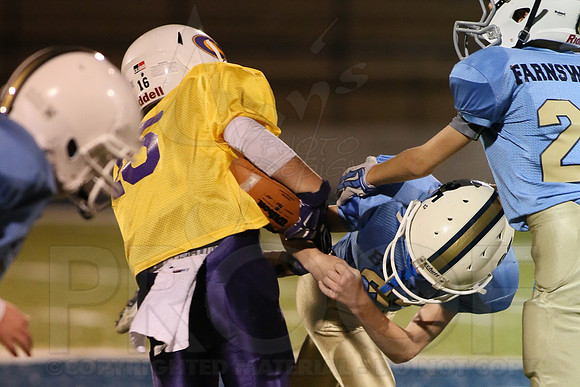 Catholic @ Pulaski Academy (Peewee) 10-14-2014 (©Justin Manning) JWM_0137