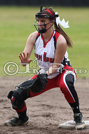 Glen Rose @ Malvern Softball 3-16-2015 (©Justin Manning) JWM_232