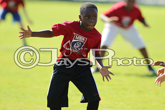 Tyrell Johnson Football Camp 6-10-17_JWM00213
