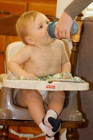 Kaleb's 1st birthday party 10-21-12 (Justin Manning)0047