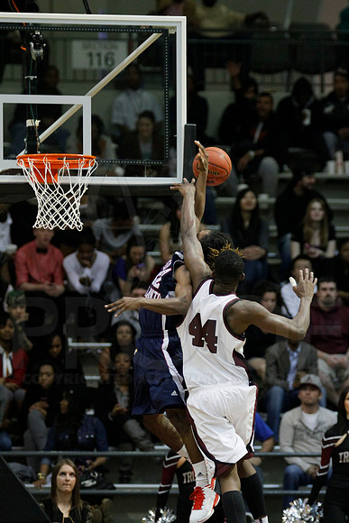 FAU @ UALR 1-24-13 (Justin Manning)0371