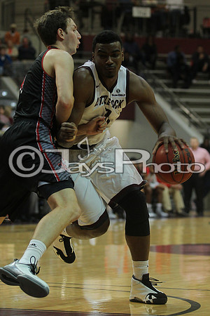 Louisiana Lafayette @ Arkansas-Little Rock Men's Basketball 1-7-2016 (©Justin Manning) JWM_0551