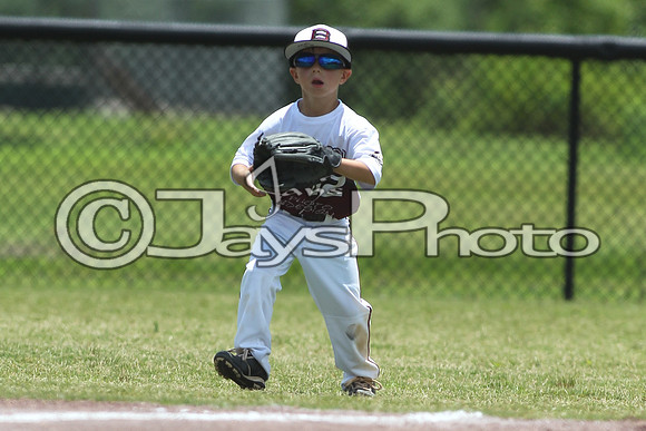 Benton vs. Lonoke 6 year old All Stars 6-28-2015 (©Justin Manning) JWM_0139