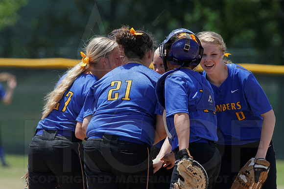 Benton vs. Mountain Home 6A State Softball Playoffs 5-11-13 (© Justin Manning) JWM0076
