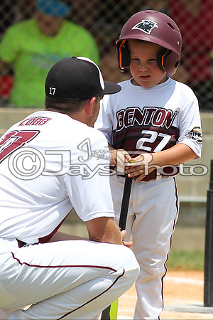 Benton (Cobb) vs. Benton (Jackson) Cal Ripken t-ball All-Stars 7-11-2015 (©Justin Manning) JWM_0121