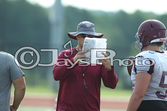 Benton Football Practice 8-4-17_JWM00037
