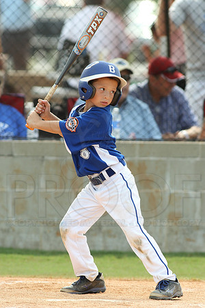 Benton-Midkiff vs. Bryant-Griffin 8 year old (Cal Ripken) 7-20-2014 (©Justin Manning) JWM_103