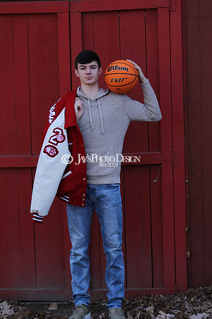 Brayden Lyons senior pictures 12-23-19_0018