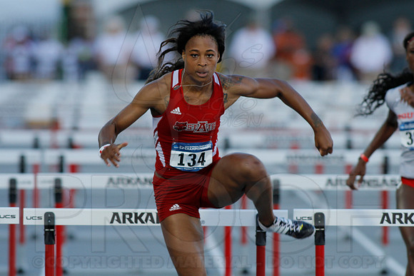 NCAA West Track and Field Preliminaries 5-31-2014 (© Justin Manning) JWM_0480
