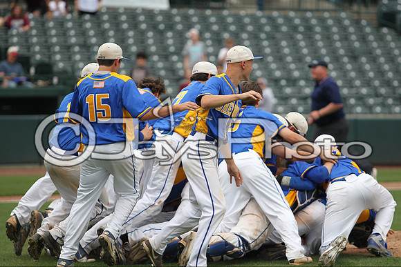 6A State Baseball Finals Benton vs. Sheridan 5-23-2015 (©Justin Manning) JWM_0590