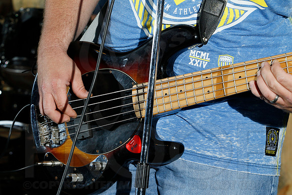 Midnight Hurricanes live at Boogies Bar and Grill 6-14-2014 (© Justin Manning) JWM_0158