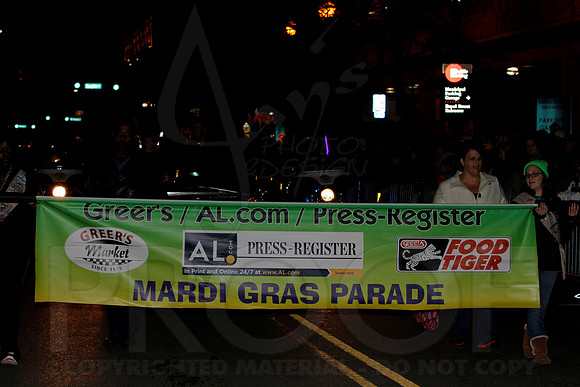 GoDaddy Bowl Mardi Gras Parade (©Justin Manning) JWM_0032