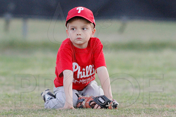 Phillies vs. Panthers 5-6 year old 5-6-2014 (© Justin Manning) JWM_0120