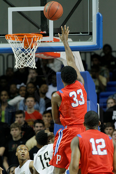 Jonesboro vs. Little Rock Parkview 6A State Boys State Finals 3-15-2014 (© Justin Manning) JWM_0069