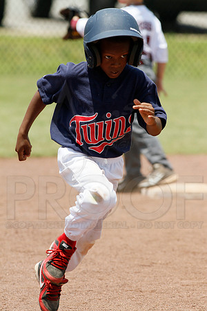 Benton Panther's vs. Pine Bluff Twins All Star's 6-22-2014 (© Justin Manning) JWM_0108