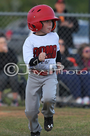 Bomb Squad vs Tigers 6-7 year old (Pitching Machine) 4-27-2015 (©Justin Manning) JWM_0016