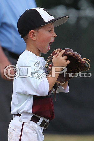 Benton (Cobb) vs. Benton 5-6 year old All-Stars 6-14-2015 (©Justin Manning) JWM_0077