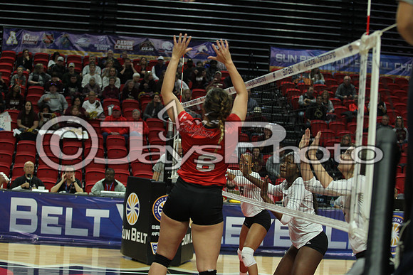 Louisiana vs. Texas State 11-18-17_JWM0142
