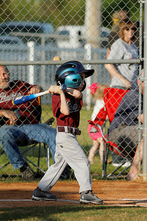 Panthers @ Mets 5-6 year old baseball 4-22-2014 (© Justin Manning) JWM_0135